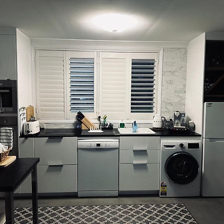 Luxury Boutique Self-Contained Private Granny Flat Villa Ormeau Eksteriør bilde